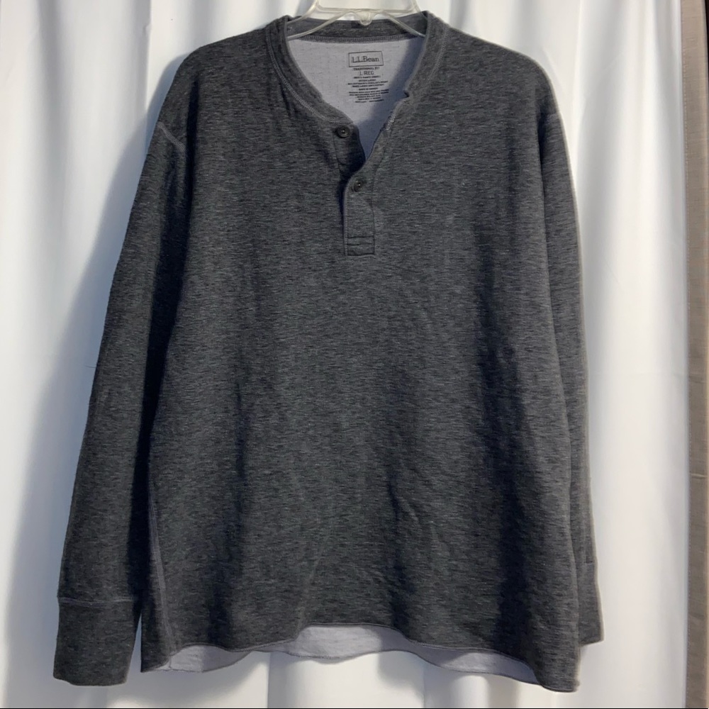 Men’s LL Bean gray thermal long sleeved shirt